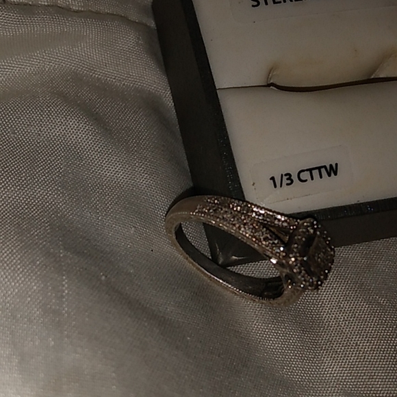 Jewelry - Picture 5 of 11